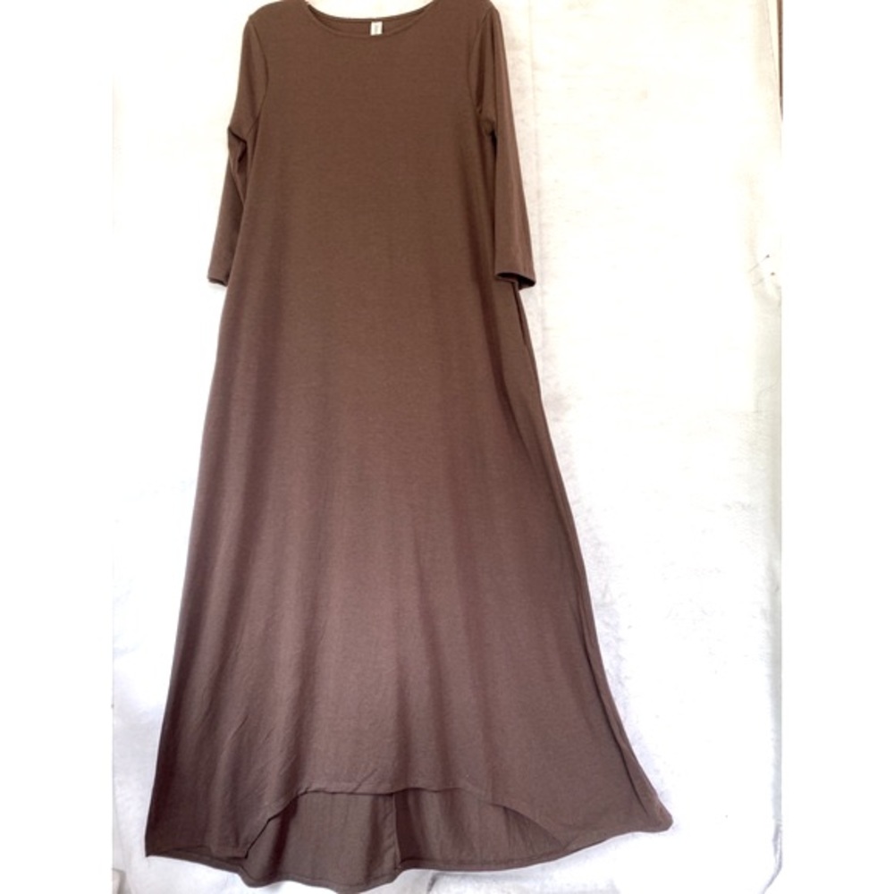 ZENANA PREMIUM BROWN ROUND NECK 3/4 LENGTH SLEEVE MAXI DRESS WITH SIDE P…